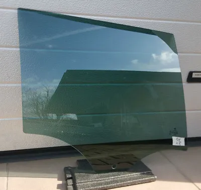 BMW E91 LCI Seiten Scheibe Beifahrer Tür HINTEN RECHTS Fenster Glas 