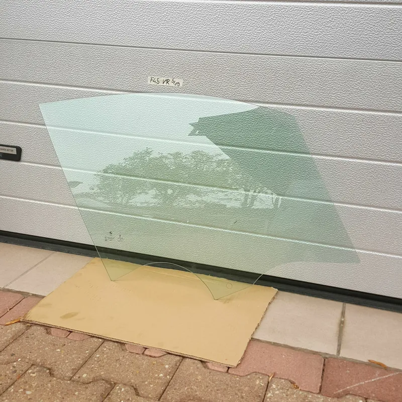 BMW 2er F45 Active Tourer Seiten Glas Scheibe Beifahrer Tür VORNE RECHTS
