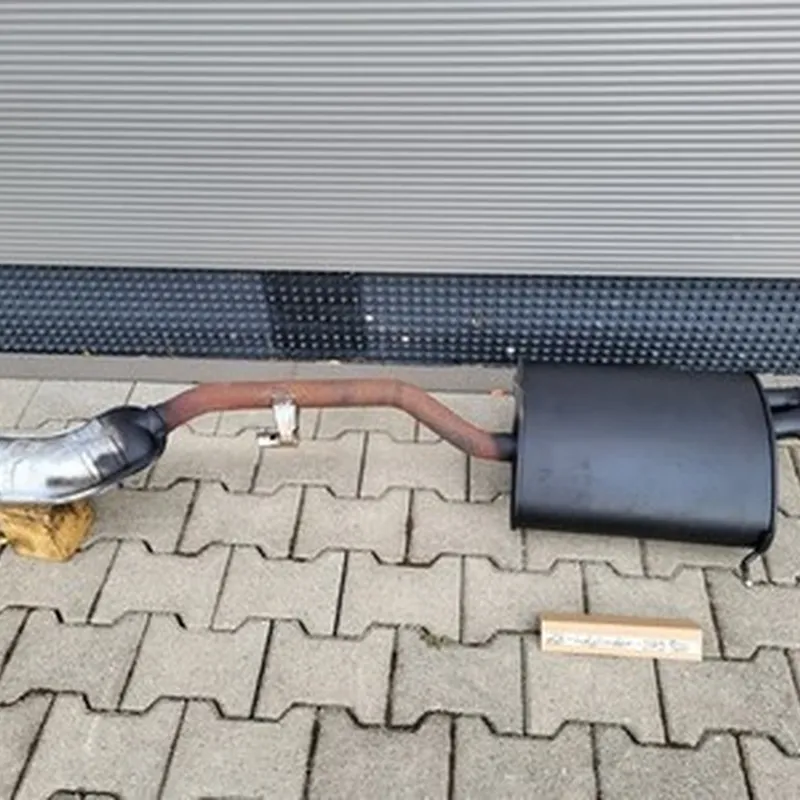 BMW Z3 Auspuff  1247445  Mittel + Endschalldämpfer 1437979 Endtopf M43  