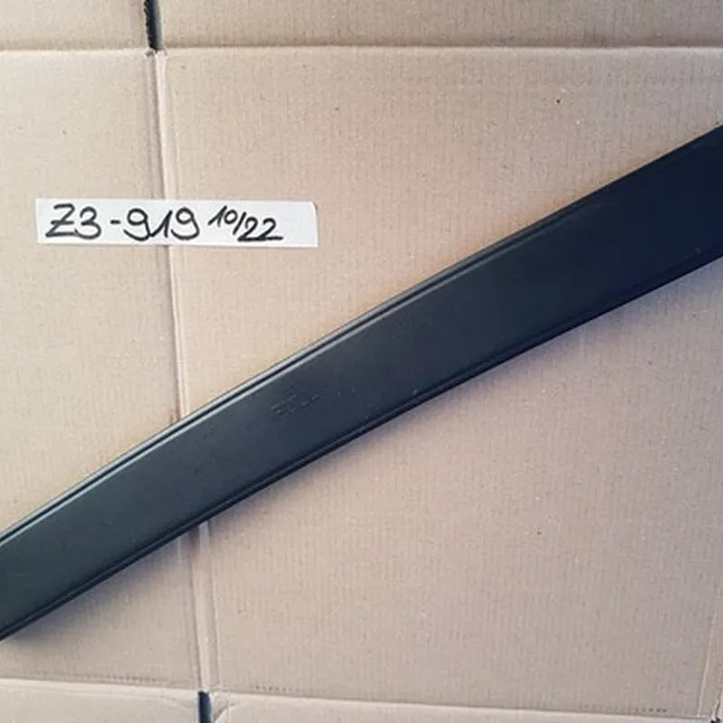 BMW Z3 Roadster Kofferraum Klappe Blende Verkleidung Abdeckung Mitte 8398919