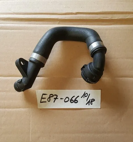 BMW E87 E81 E90 E91 Kühlwasser Schlauch Wärmetauscher Motoröl Kühler 7521066