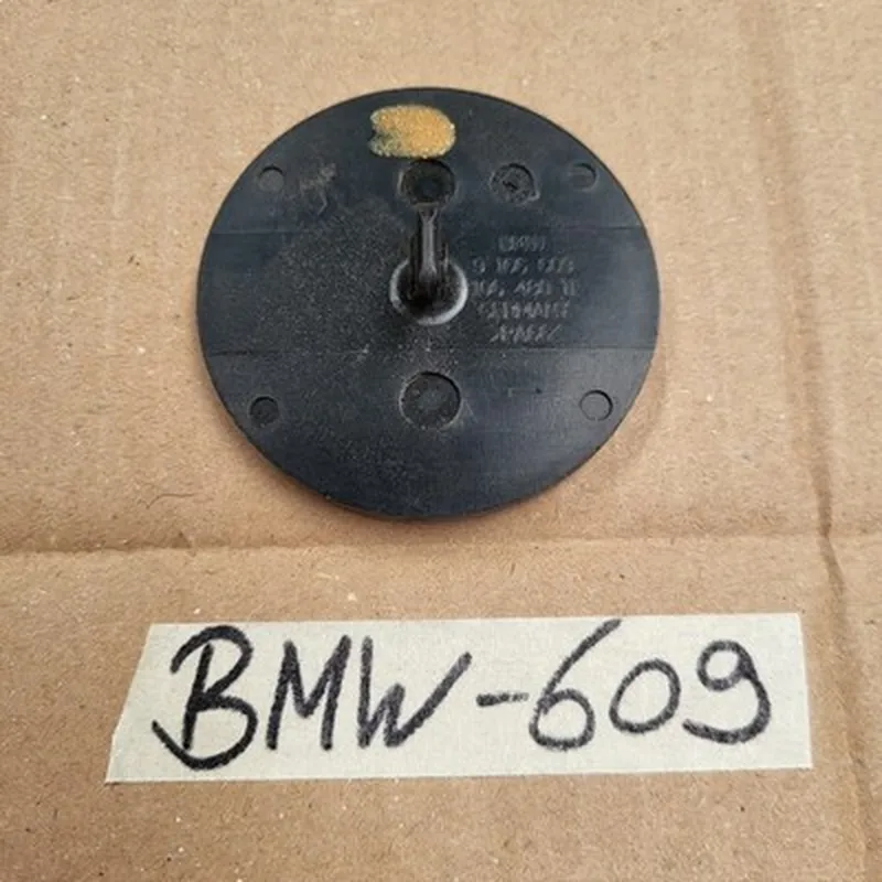 Mini + BMW E60 E61 E63 E64 E90 E91 X3 Klett Knopf Fußmatte Klettelement 9166609