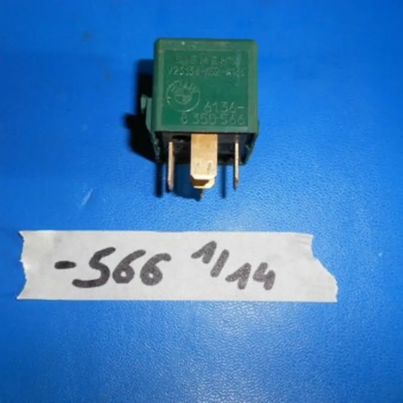 BMW E36 / E39 Relais Wechsler kiefern grün 8350566