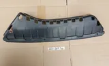 BMW E60 E61 E63 E64 Führung Halter für Stoßstange Träger unten Mitte 7056388