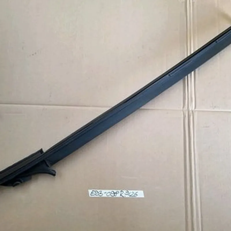 BMW E93 Cabrio Leiste Seiten Scheibe aussen HINTEN RECHTS 7119098 Shadow Line