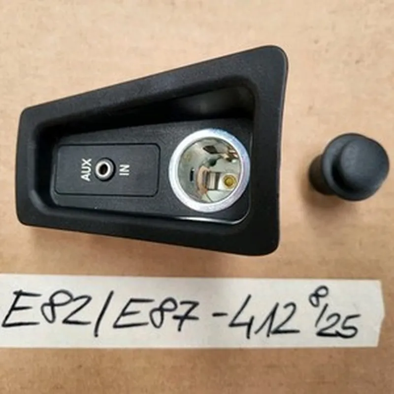 BMW E81 E82 E87 E88 AUX In Schalter 6930561 Zigaretten Anzünder Buchse 9110412