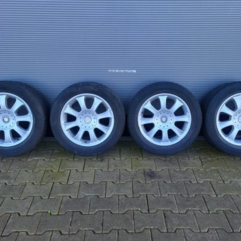 BMW E30 E36 E46 Z3 Alufelgen 7J x 16 Zoll 1096232 + Reifen 225/50 ABHOLUNG