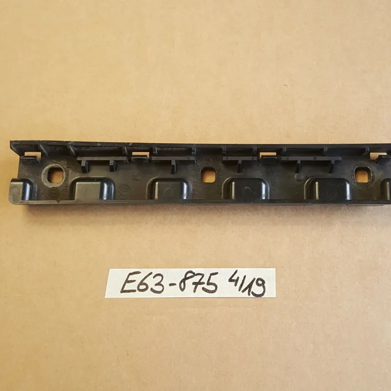 BMW 6er E63 E64 Halteleiste links 7072875