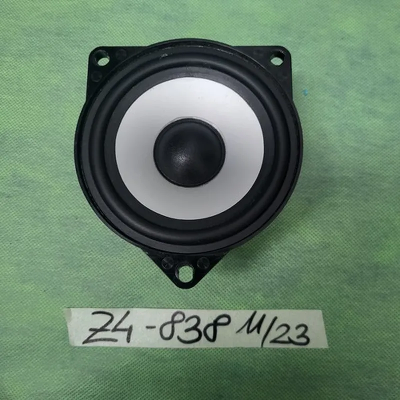 BMW Z4 E85 E86 Sound System HiFi Tiefton Lautsprecher Box 6915838