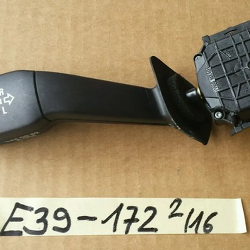 BMW E39 E38 Blinker Schalter + BC / Blink Abblend Licht + Fernlicht 8352172