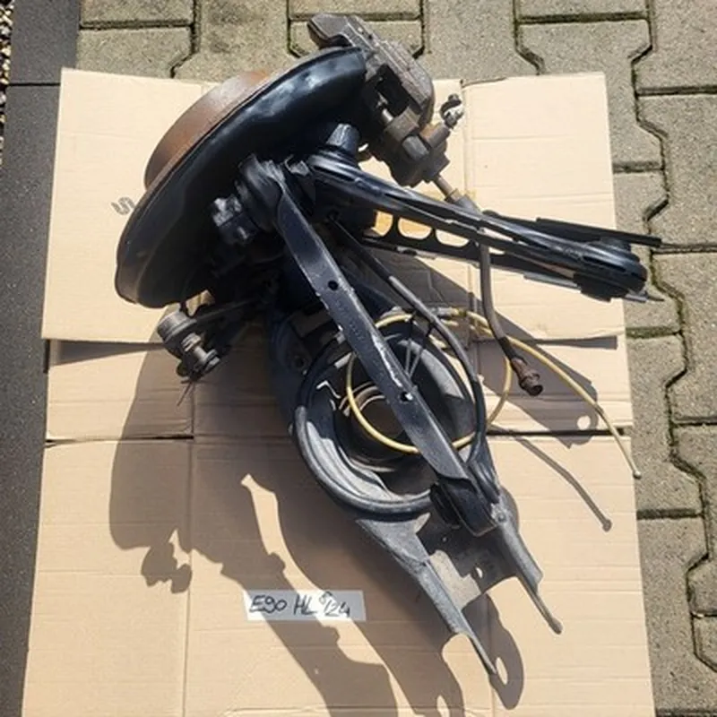 BMW E90 E91 Achsschwinge Schwenklager Radlager Zugstrebe Radnabe LINKS 6761579