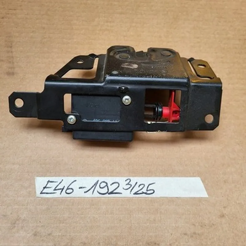 BMW E46 Comp. Tour. Heckdeckel Schloss 7026192  Kofferraum Verriegelung ZV Modul