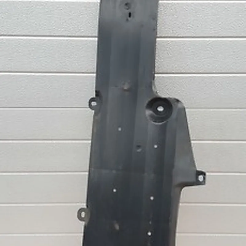 BMW Z4 E85 Schachtabdeckung 7134377 Unterbodenschutz  Schacht Abdeckung 