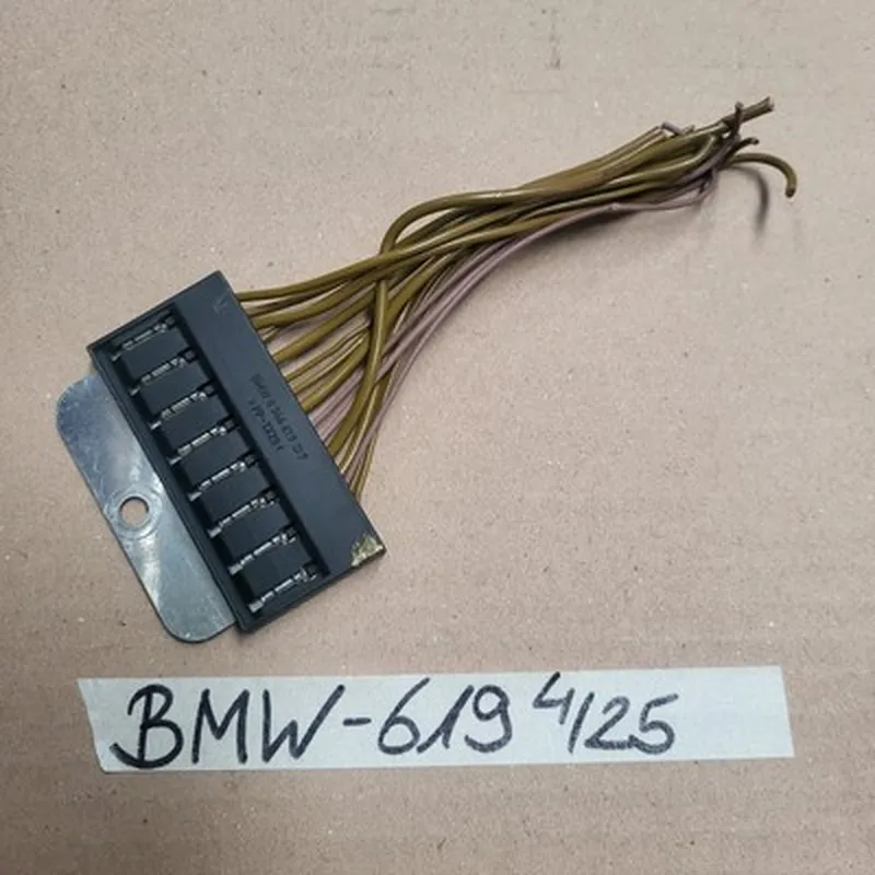 BMW Z4 E85 E86 E34 E36 E46  Z3 Masse Kabel Verteiler 8366619