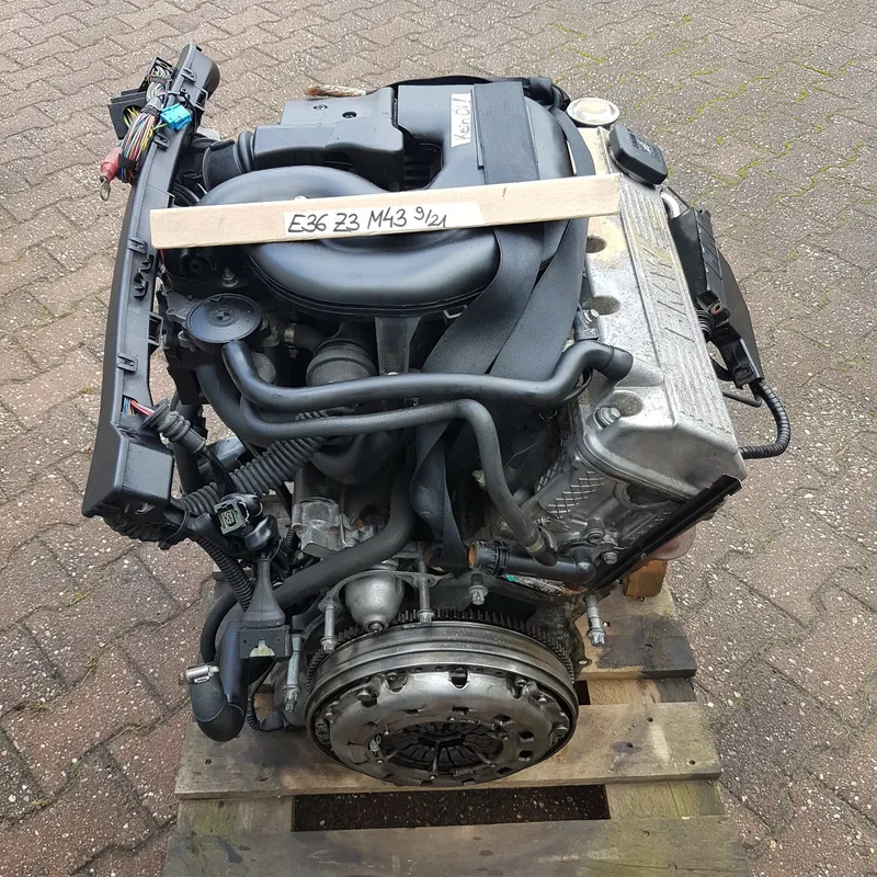 BMW E46 Z3 Roadster Motor Engine 1,9 Liter M43 Triebwerk 118 PS 139 TKM ABHOLUNG