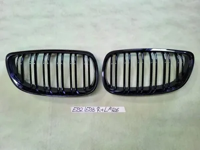 BMW 3er E92 E93 Kühlergrill Nieren Rahmen Ziergitter VORNE Rechts Links Schwarz