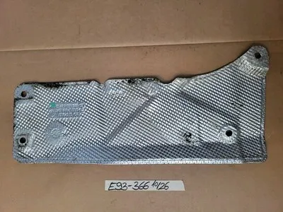BMW E90 E91 E92 E93 E87 E88 Hitzeblech Motorträger RECHTS 7059366