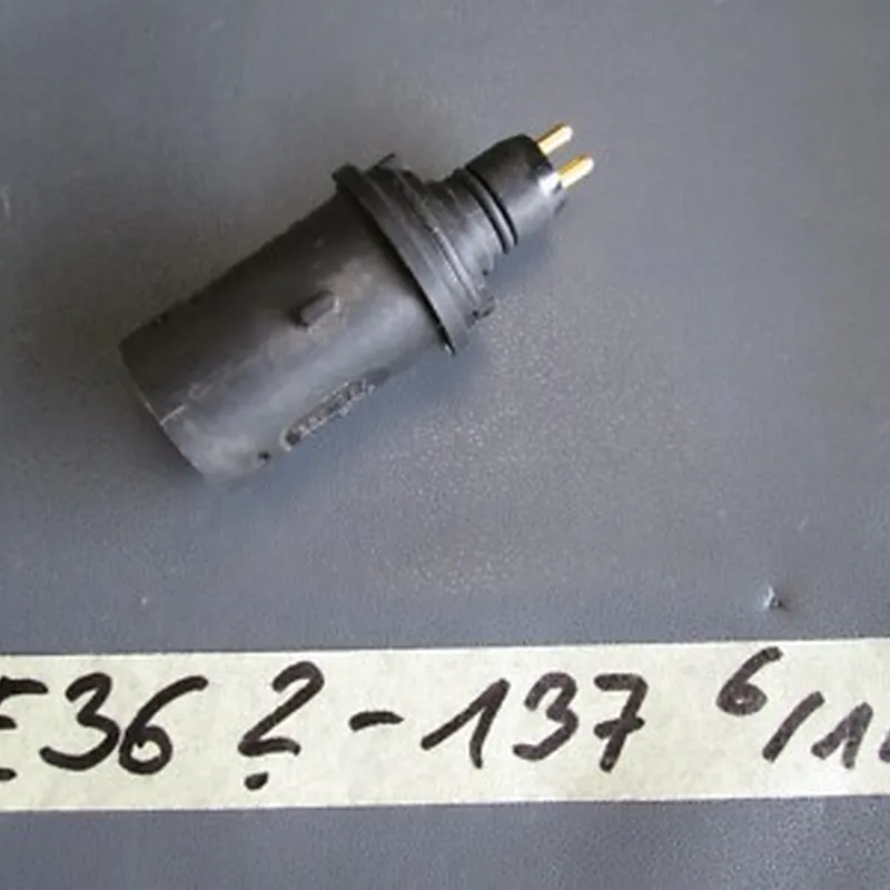 BMW E36 E39 Rückfahrsensor PDC-Sensor Einparkhilfe Ultraschallwandler 8352137