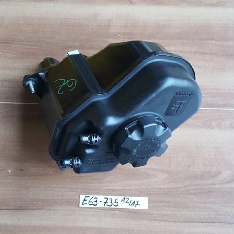 BMW E60  E61 E63 E64 Kühlwasser Behälter Ausgleichsbehälter Kühlmittel  2282735