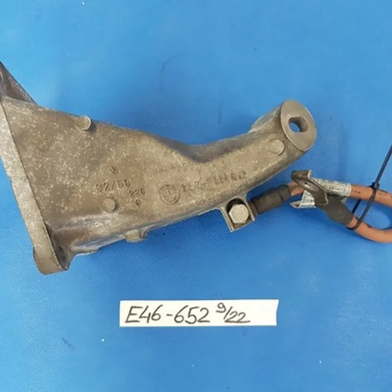 Original BMW E46 Motorlager 4 Zylinder / Motor Halter Träger 1094652