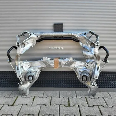 BMW E82 E88 E92 E93  Vorderachsträger Motor Träger Achsträger VORNE Vorderachse