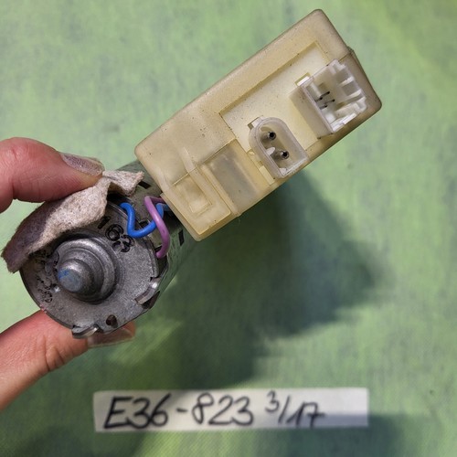 BMW E36  Schiebedach Motor Getriebe Elektrisches Schiebehebedach 8370823
