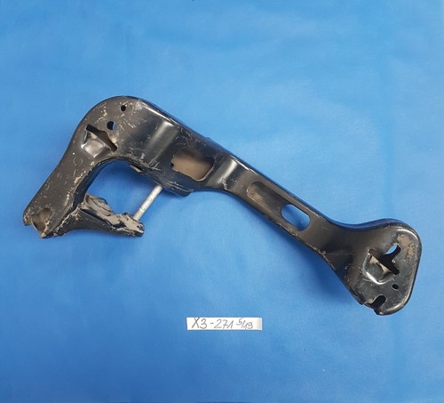 BMW X3 E83  Getriebequerträger Getriebe Halter Träger 3402271