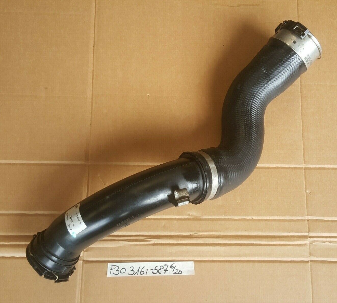 BMW F20 F21 F30 F31 F35 Turbolader N13 Motor Ansaug Rohr Ladeluftleitung 7597587