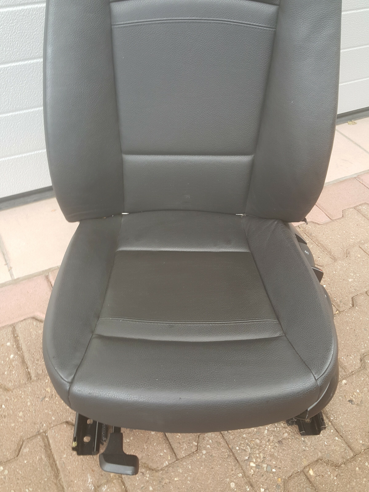 BMW E92 E93 Fahrer Sitz manuell Leder Dakota schwarz Gestell + Schiene + Airbag