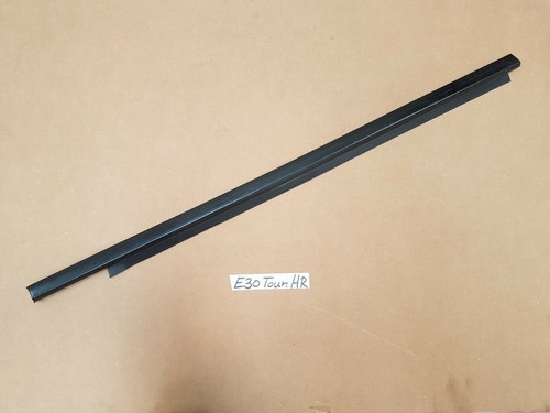 BMW E30 Touring Zierleiste Tür Leiste hinten rechts 