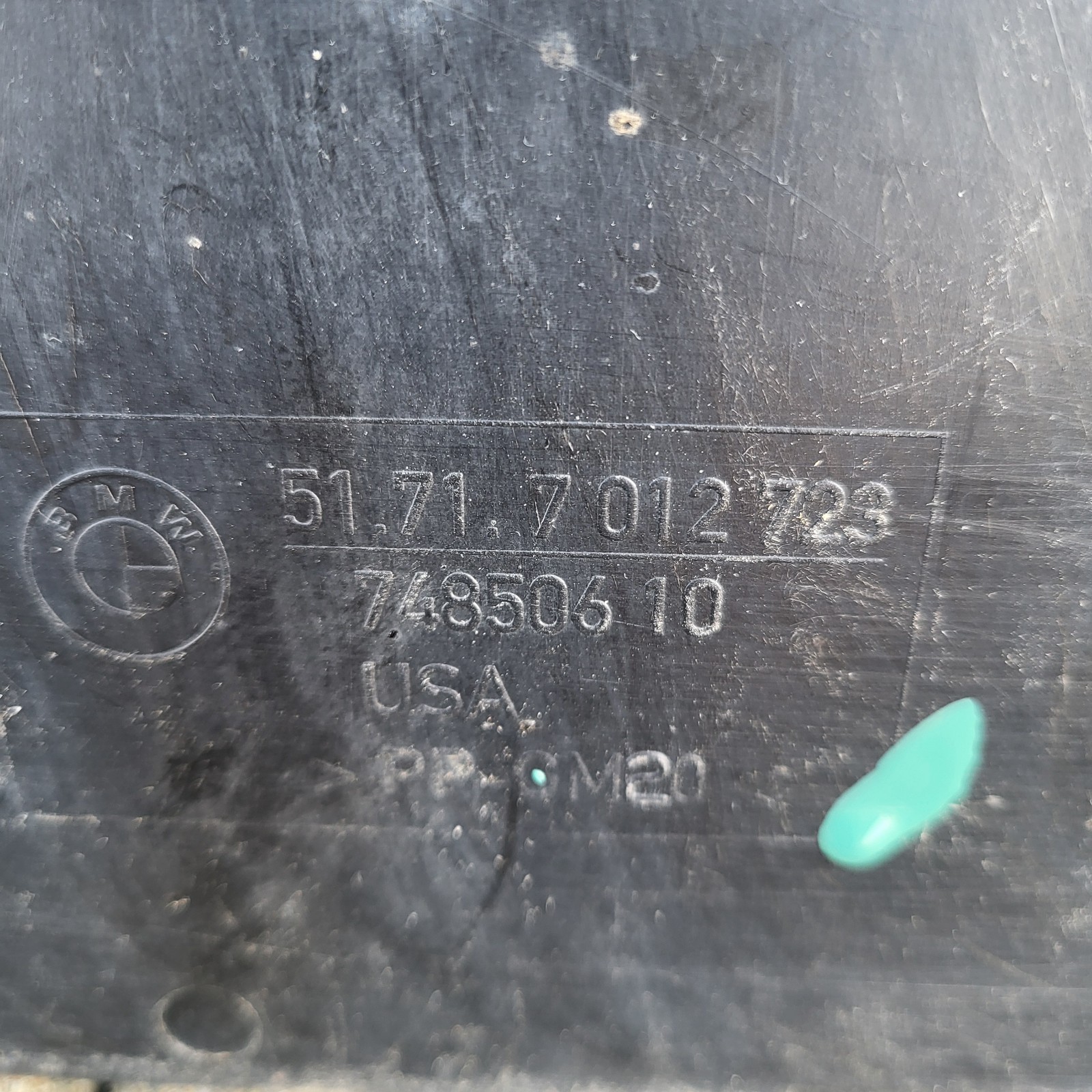 BMW Z4 E85 E86 Unterfahrschutz Motor Abdeckung Abschirmung Motorraum 7012723