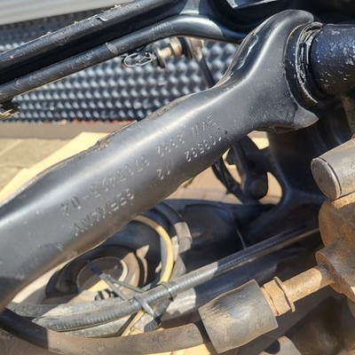 BMW E90 E91 Achsschwinge Schwenklager Radlager Zugstrebe Radnabe LINKS 6761579