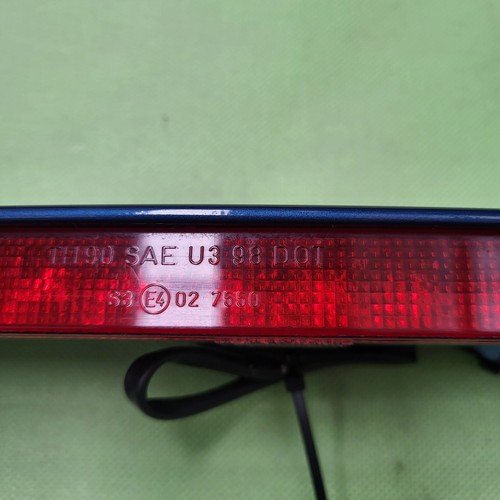 BMW Z3 Roadster Facelift Drittes Bremslicht 8410754 Abdeckung Topas Blau Metalli