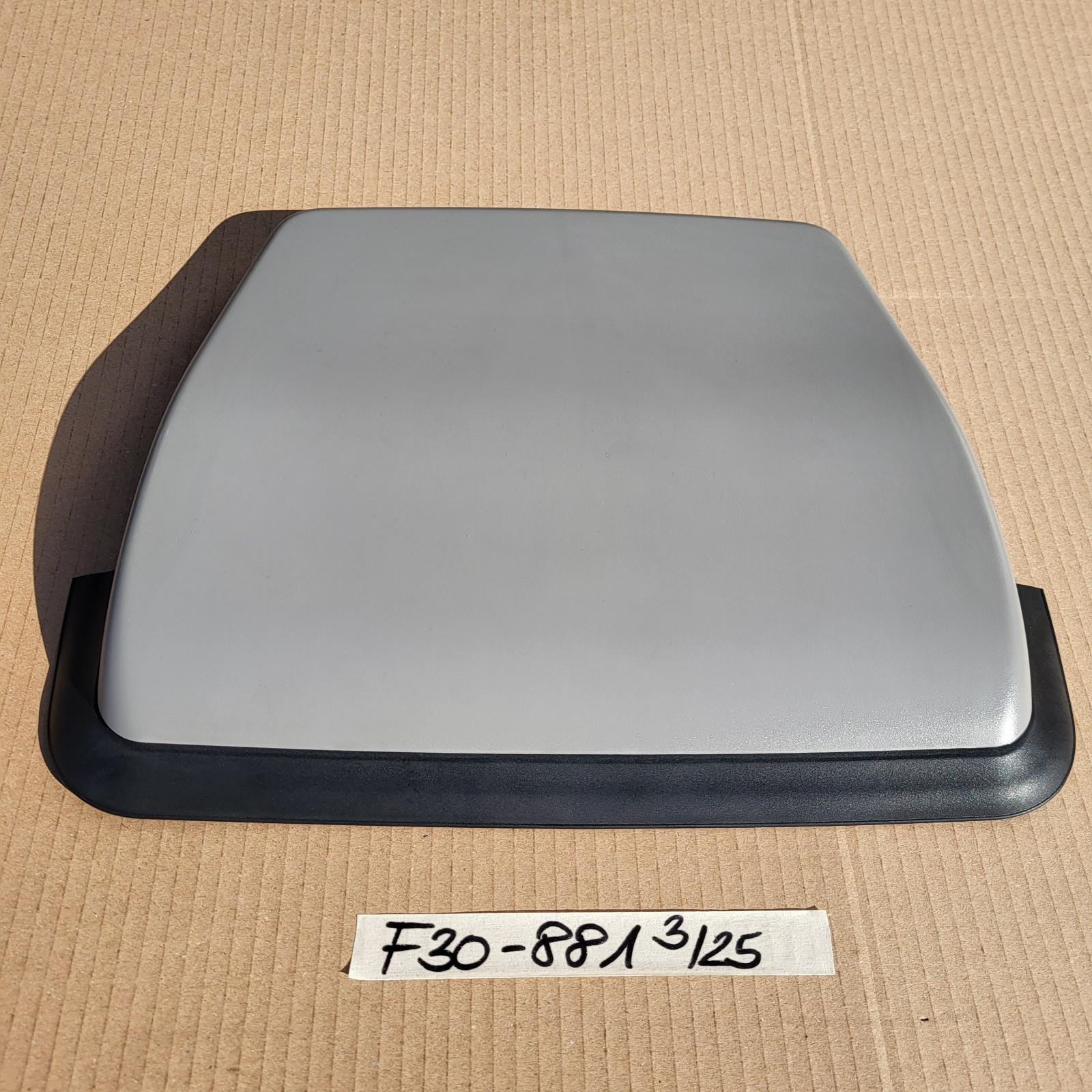 BMW F30 F35 Dritte Bremsleuchte 7259881 Zusatzbremsleuchte 3. Bremslicht grau
