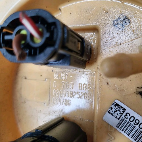 BMW E87 / E90 / E91 / E92 / E93  Diesel Kraftstoff Pumpe im Tank 6763886