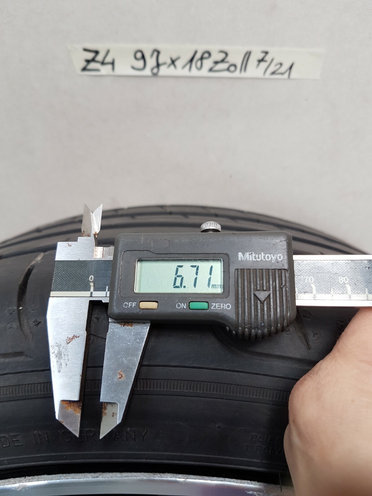 DREI BMW Z4 E85 E86 Leichtmetall Alufelge 9 J x 18 Zoll Goodyear 255/35 ABHOLUNG