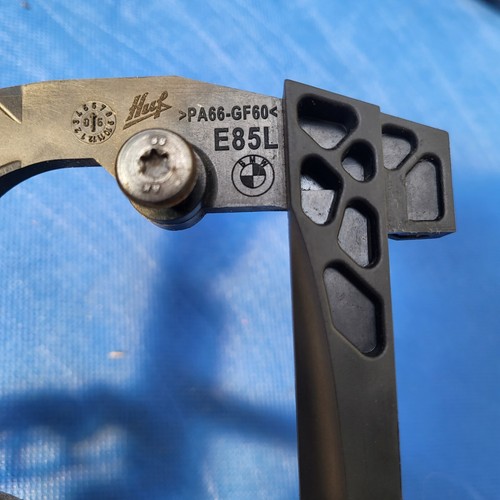 Türgriff BMW Z4 E85 / E86 Fahrer Tür  Griff Träger Links 7137447