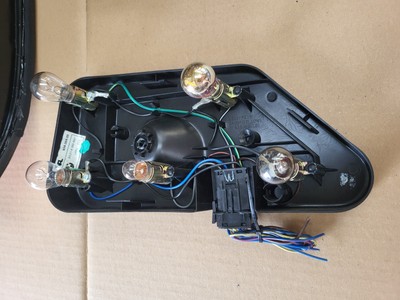 original BMW Z3 Roadster Rückleuchte Rücklicht Heckleuchte Set Blinker Weiss 