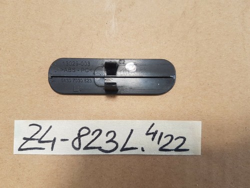 BMW Z4 E85 Roadster Verdeck Verkleidung Abdeckung Stopfen Blende 7030823 links