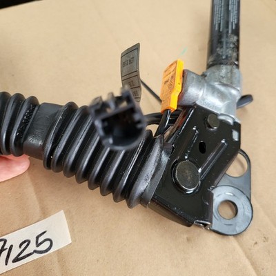 BMW Z3 Roadster Gurtstraffer Gurt Schloss Gurtstrammer 1997 LINKS 8221011 Kabel