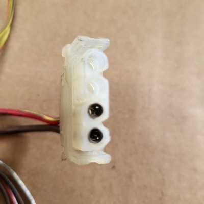 BMW Z3 Roadster  Sitz Stecker LINKS Anschluss Kabel abgeschnitten Sitzheizung 