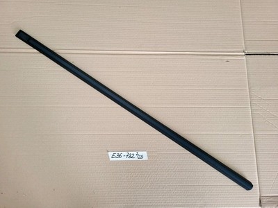 BMW E36 Limousine Touring Zierleiste Stoss Leiste Tür Vorne Rechts 1960732