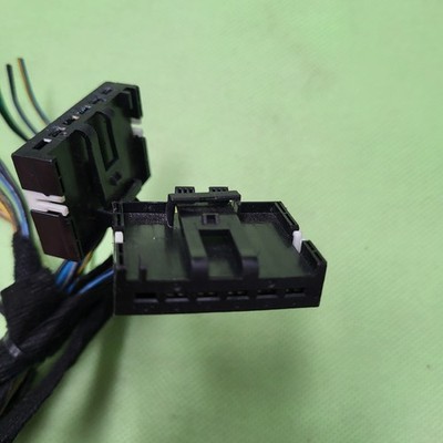 BMW Z4 E85 E86 Kabel Stecker für Rücklicht 8369702 rechts + links