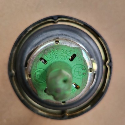 BMW E46 E39 E90 E91 E87 Cabrio Tank Deckel Verschluss Klappe 1183342