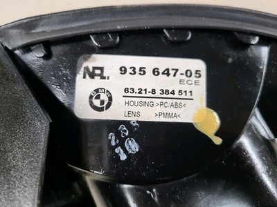 BMW Z3 Roadster Rückleuchte Rücklicht Bremslicht 8384511 LINKS rot weiss Kratzer