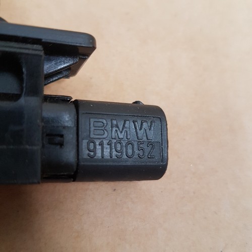 BMW E87 E46 E90 E91 E92 E93 E60 E61 E39 X3 Alarm Hauben Kontakt Schalter 9119052