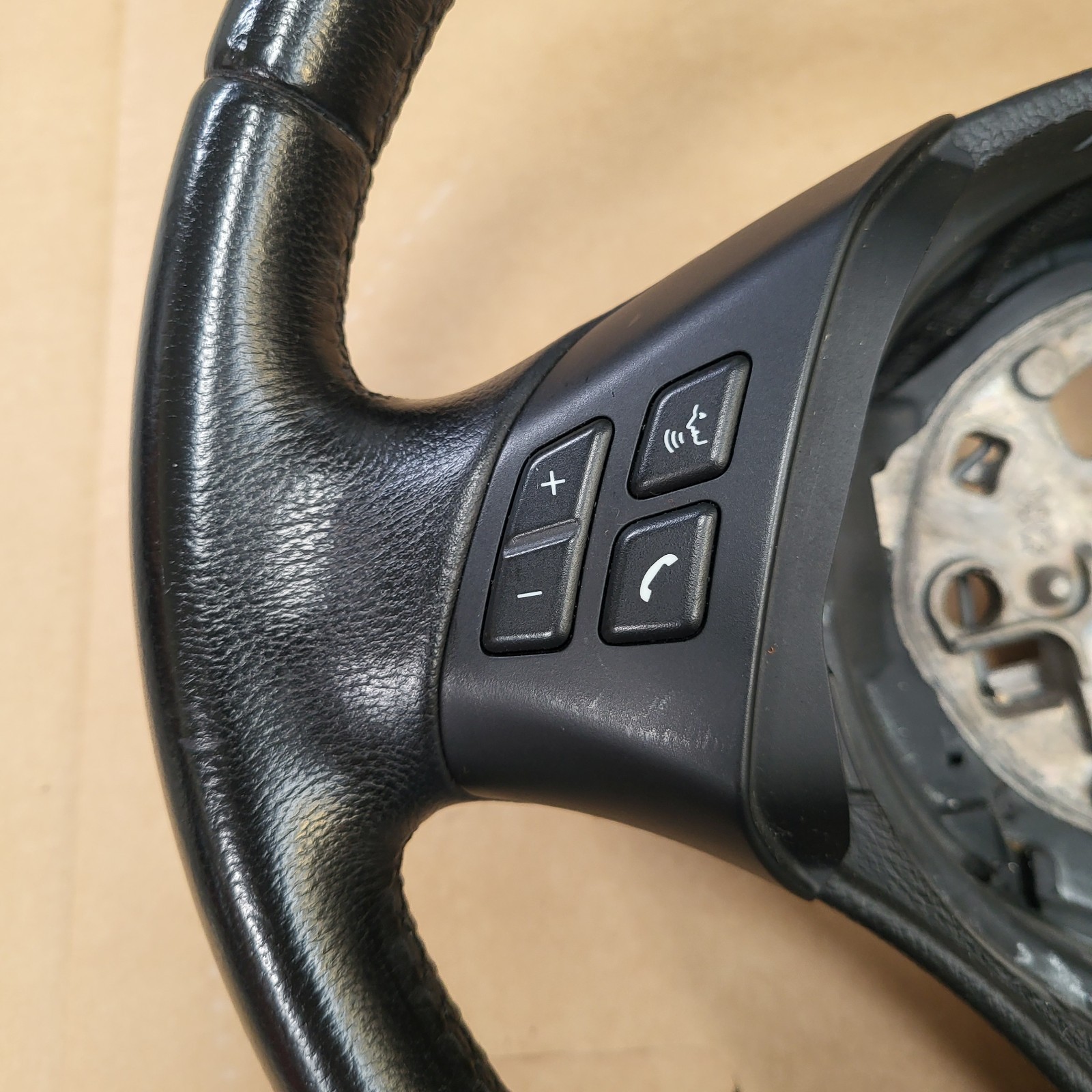 BMW E90 E91 E92 E93 E81 E82 E87 MFL Lenkrad  Multifunktion Leder Lenker 6764547