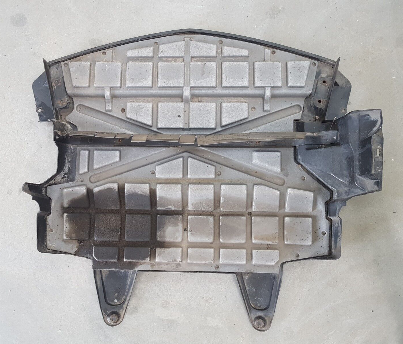 BMW Z3 Roadster Unterfahrschutz Bodenplatte Motorraum 8397910 ABHOLUNG