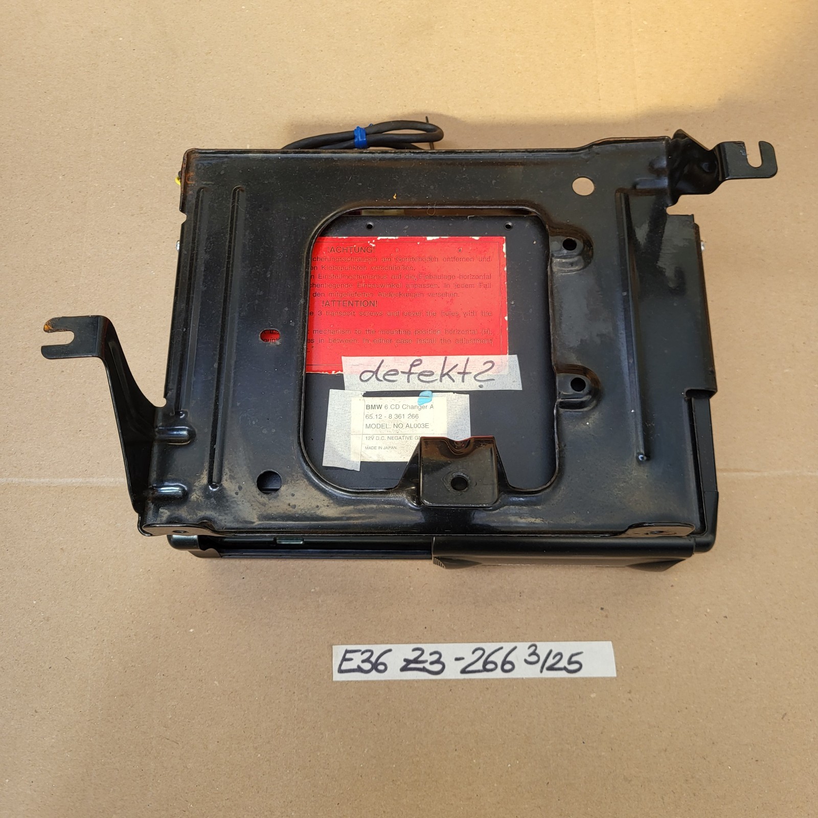 BMW Z3 Roadster Coupe CD Wechsler 8360284 + 6 Fach Magazin Changer DEFEKT