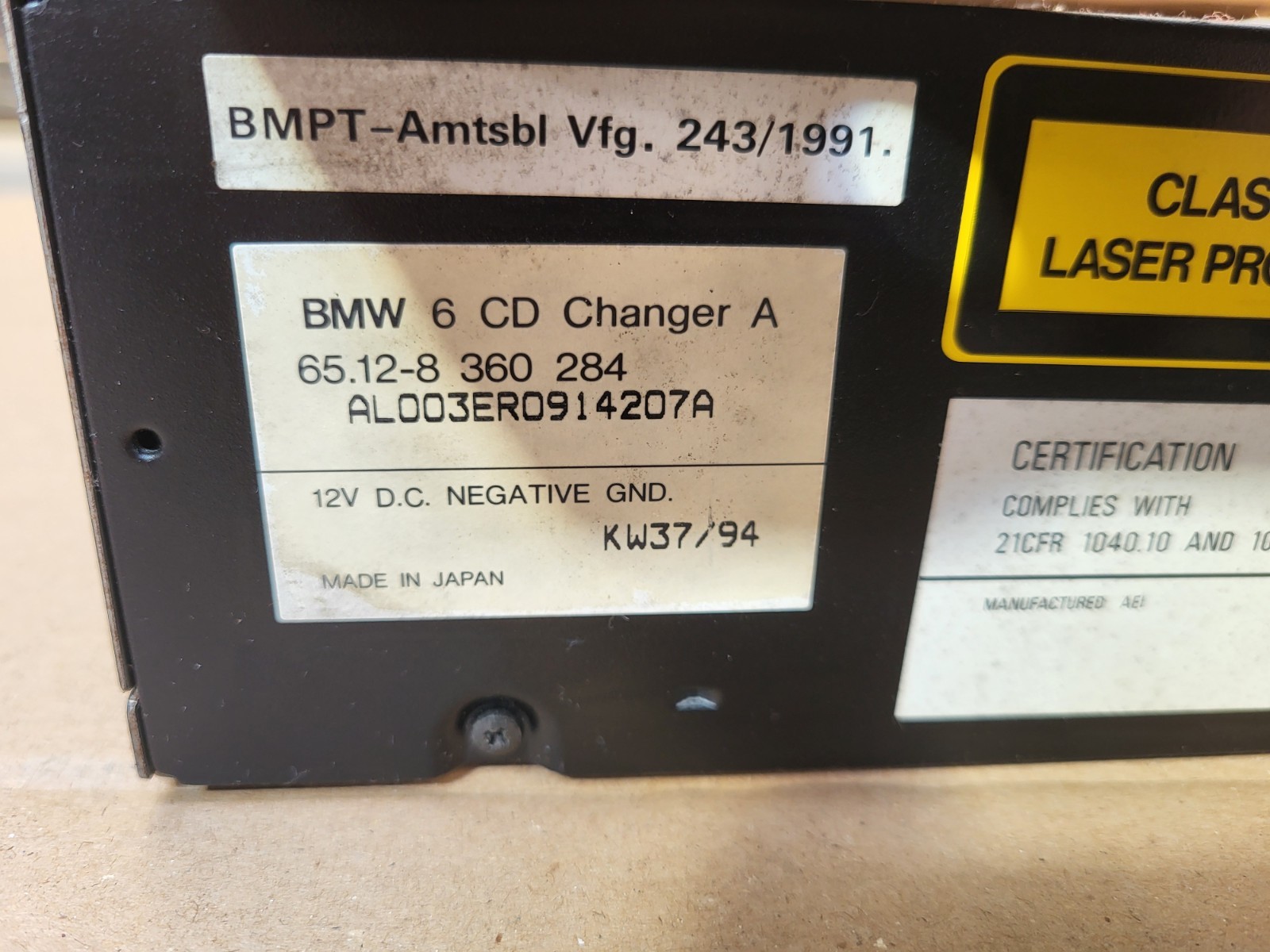 BMW Z3 Roadster Coupe CD Wechsler 8360284 + 6 Fach Magazin Changer DEFEKT